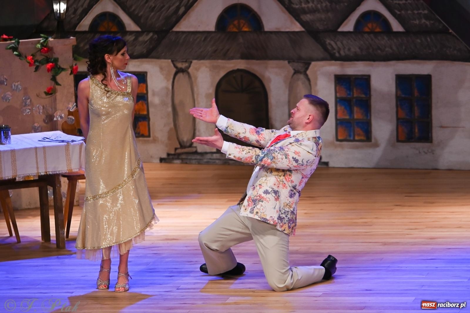 Zdjęcie w galerii na portalu naszraciborz.pl: Hrabina Marica porwała publiczność. Operetkowy wieczór pełen muzyki i tańca wiadomości z regionu