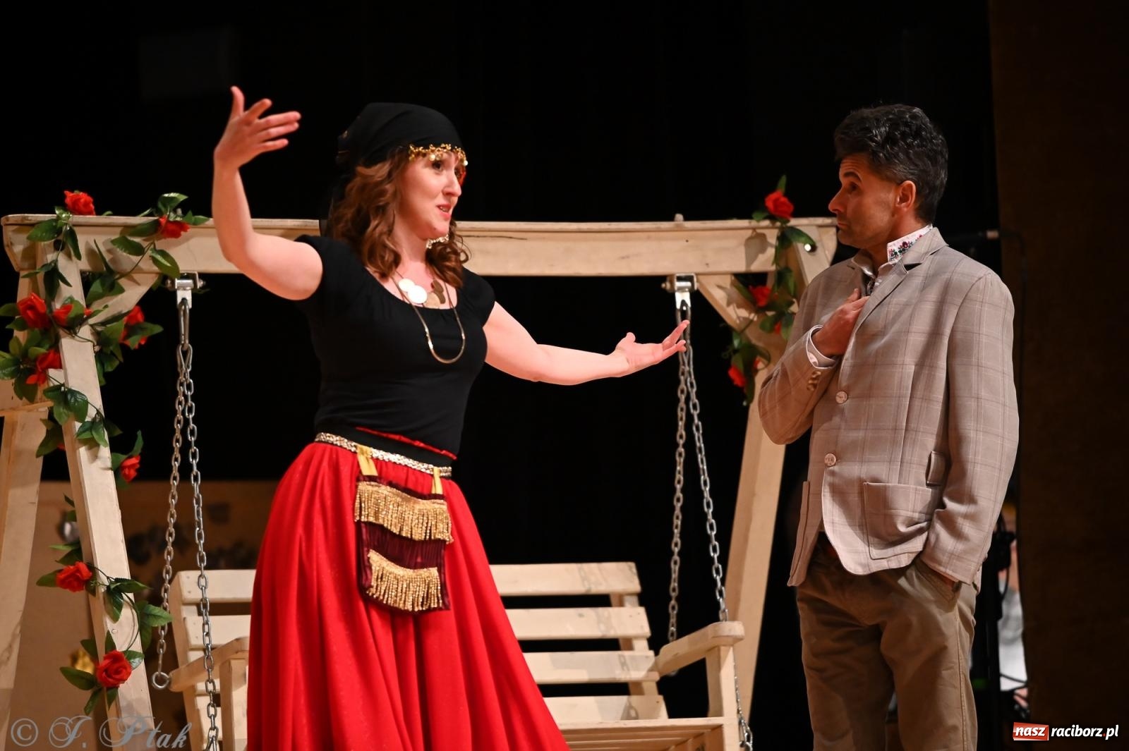 Zdjęcie w galerii na portalu naszraciborz.pl: Hrabina Marica porwała publiczność. Operetkowy wieczór pełen muzyki i tańca wiadomości z regionu