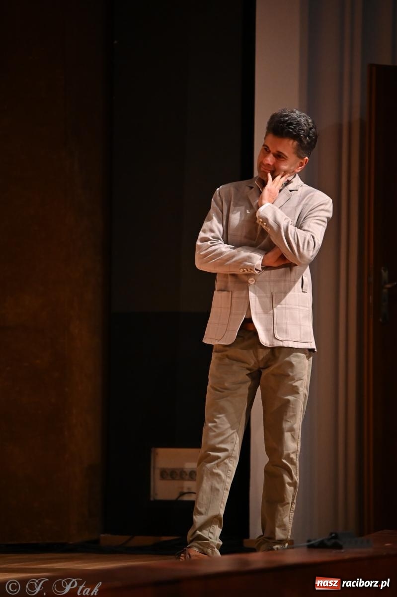 Zdjęcie w galerii na portalu naszraciborz.pl: Hrabina Marica porwała publiczność. Operetkowy wieczór pełen muzyki i tańca wiadomości z regionu