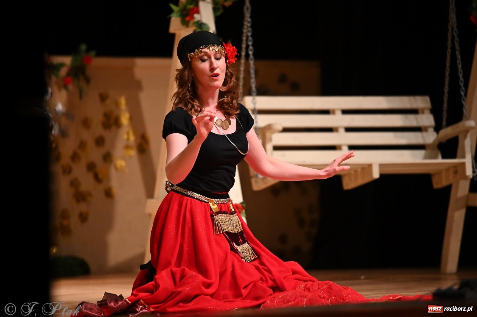 Zdjęcie w galerii na portalu naszraciborz.pl: Hrabina Marica porwała publiczność. Operetkowy wieczór pełen muzyki i tańca wiadomości z regionu