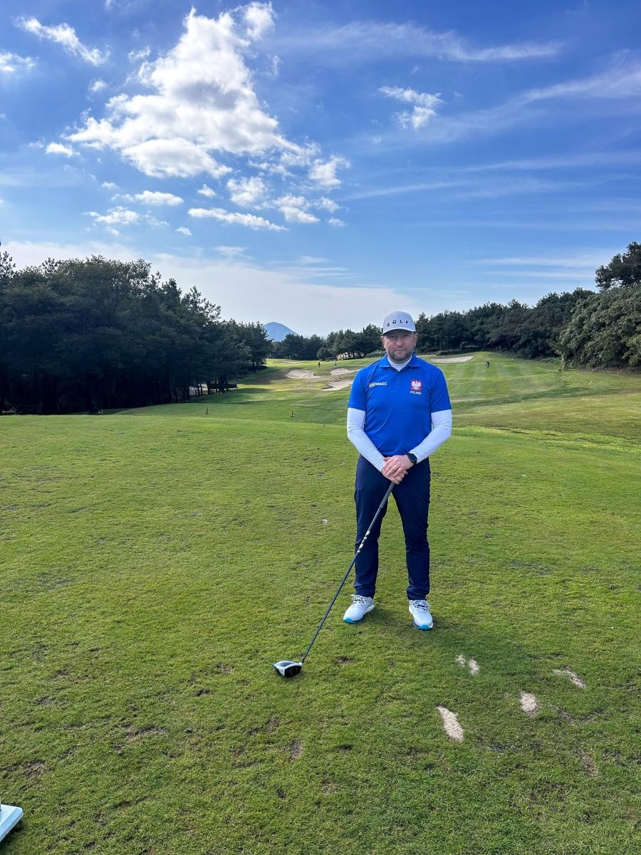 Zdjęcie w galerii na portalu naszraciborz.pl: Raciborzanin znów powalczy w mistrzostwach świata amatorów w golfie. Krzysztof Tomaszek w grze o światową czołówkę wiadomości z regionu