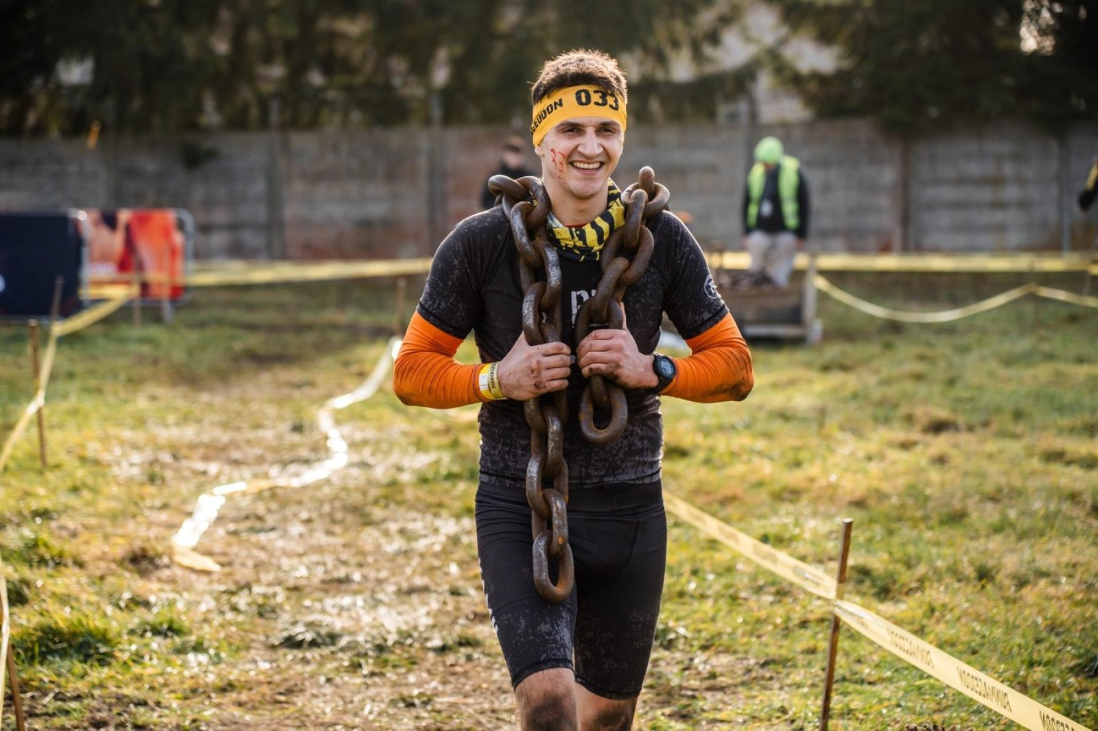Zdjęcie w galerii na portalu naszraciborz.pl: Mróz im niestraszny. Zimowy Runmageddon już 7 i 8 lutego na śląskiej Hałdzie Sośnica w Gliwicach wiadomości z regionu