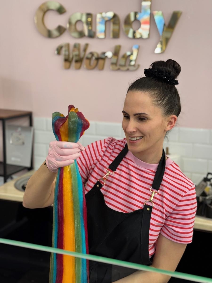 Zdjęcie w galerii na portalu naszraciborz.pl: Ciocia od klocków, Pani Karmelarz, Królowa balonów i Art Camp - ferie na Zamku Piastowskim na bogato [PROGRAM] wiadomości z regionu