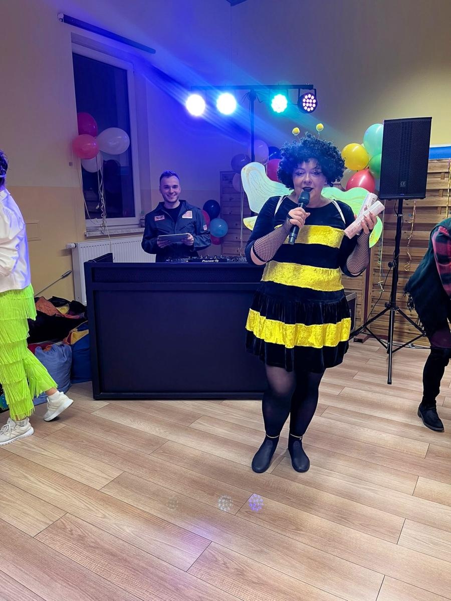 Zdjęcie w galerii na portalu naszraciborz.pl: Bajkowy bal karnawałowy w Pietrowicach Wielkich przyciągnął tłumy najmłodszych wiadomości z regionu