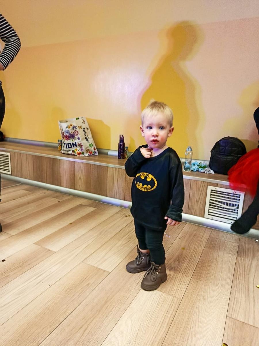 Zdjęcie w galerii na portalu naszraciborz.pl: Bajkowy bal karnawałowy w Pietrowicach Wielkich przyciągnął tłumy najmłodszych wiadomości z regionu