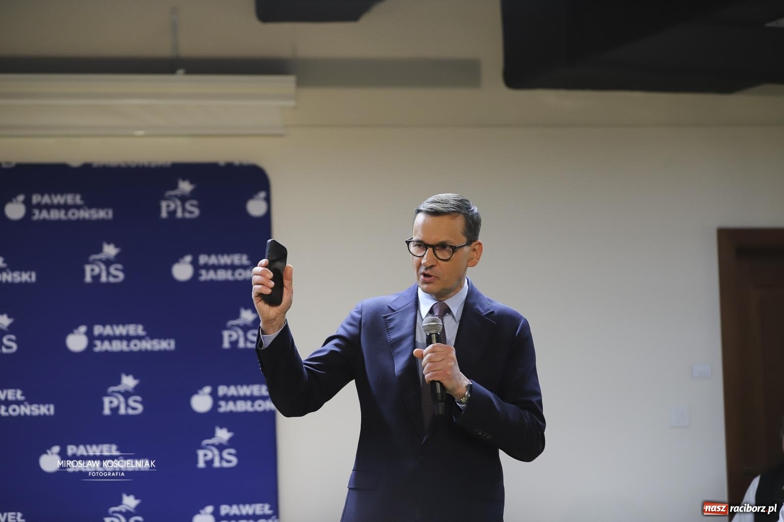 Zdjęcie w galerii na portalu naszraciborz.pl: Made in Poland. Mateusz Morawiecki rozpoczął w Raciborzu marsz po władzę wiadomości z regionu