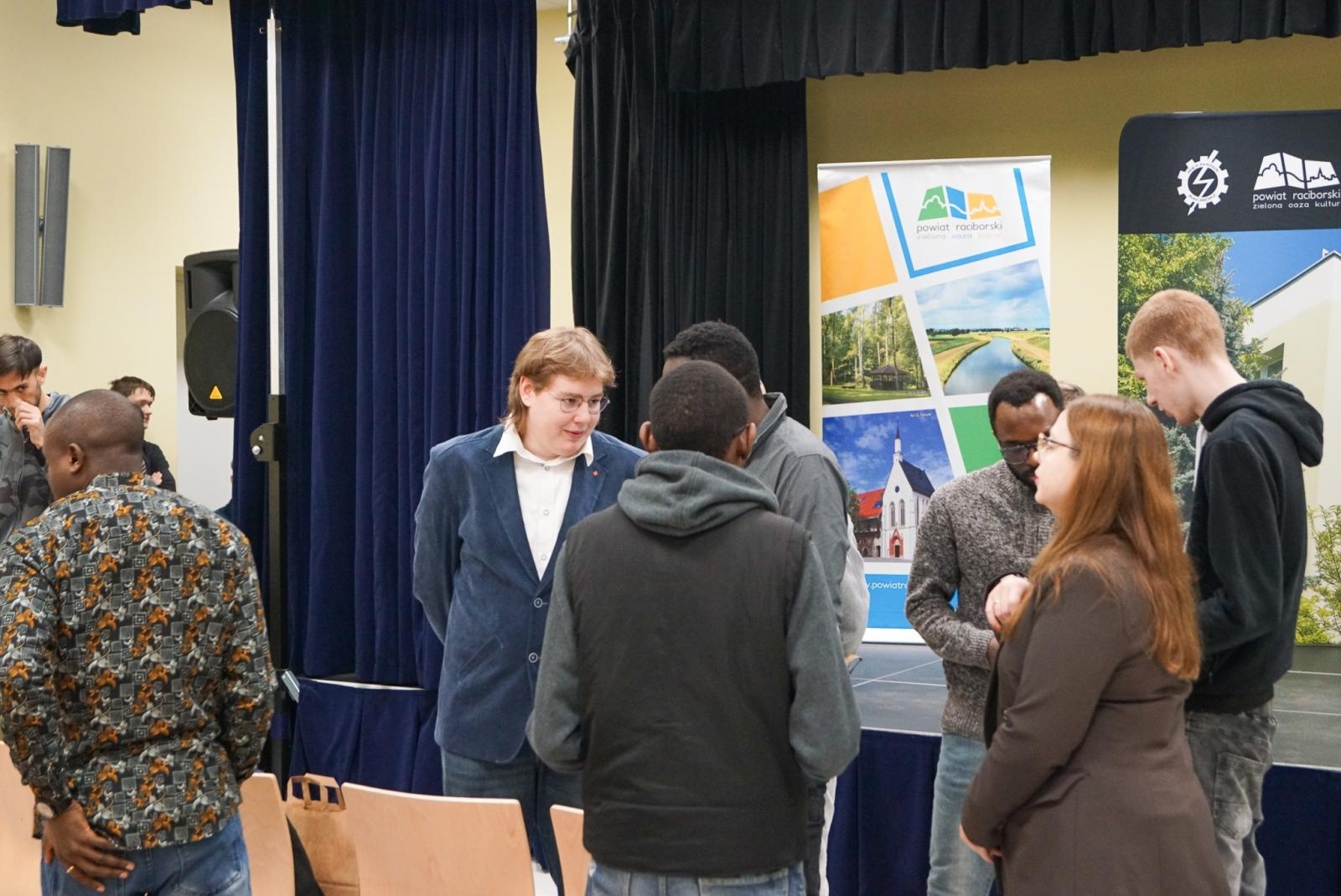 Zdjęcie w galerii na portalu naszraciborz.pl: Technika łączy kontynenty – wizyta AGH–UNESCO w Mechaniku wiadomości z regionu