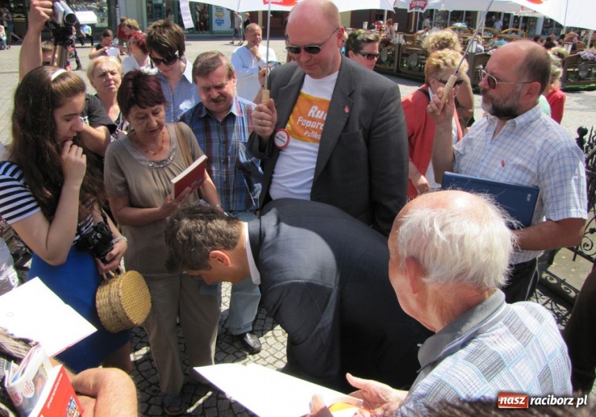 Zdjęcie w galerii na portalu naszraciborz.pl: Janusz Palikot o piwku pod chmurką wiadomości z regionu