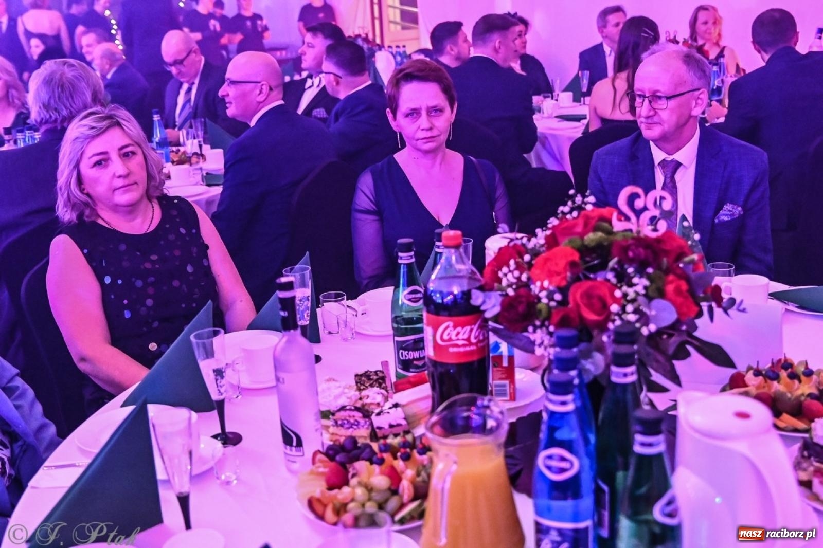 Zdjęcie w galerii na portalu naszraciborz.pl: XIX Gala Przedsiębiorczości w Pietrowicach Wielkich zgromadziła ponad 400 gości wiadomości z regionu