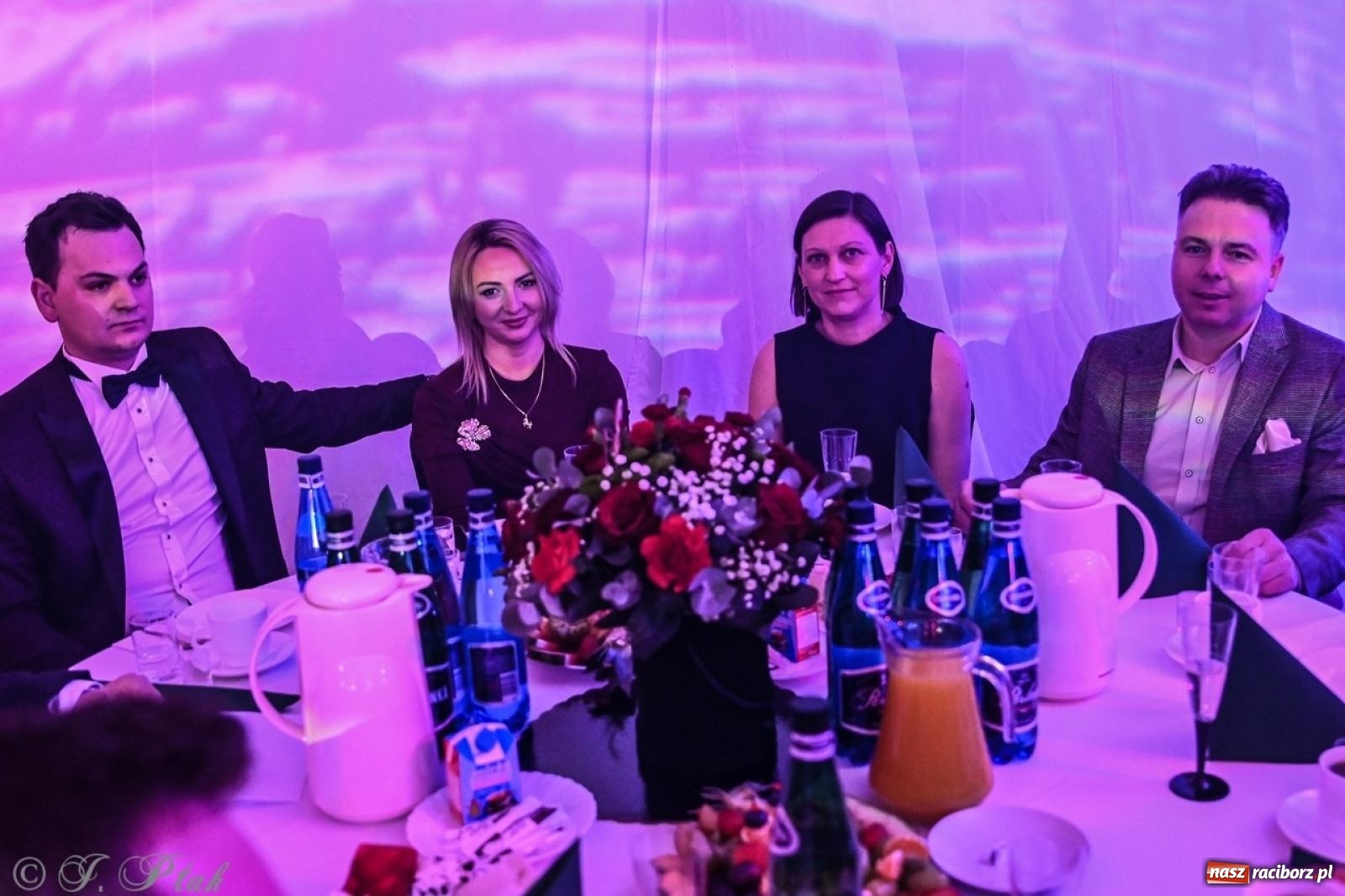 Zdjęcie w galerii na portalu naszraciborz.pl: XIX Gala Przedsiębiorczości w Pietrowicach Wielkich zgromadziła ponad 400 gości wiadomości z regionu