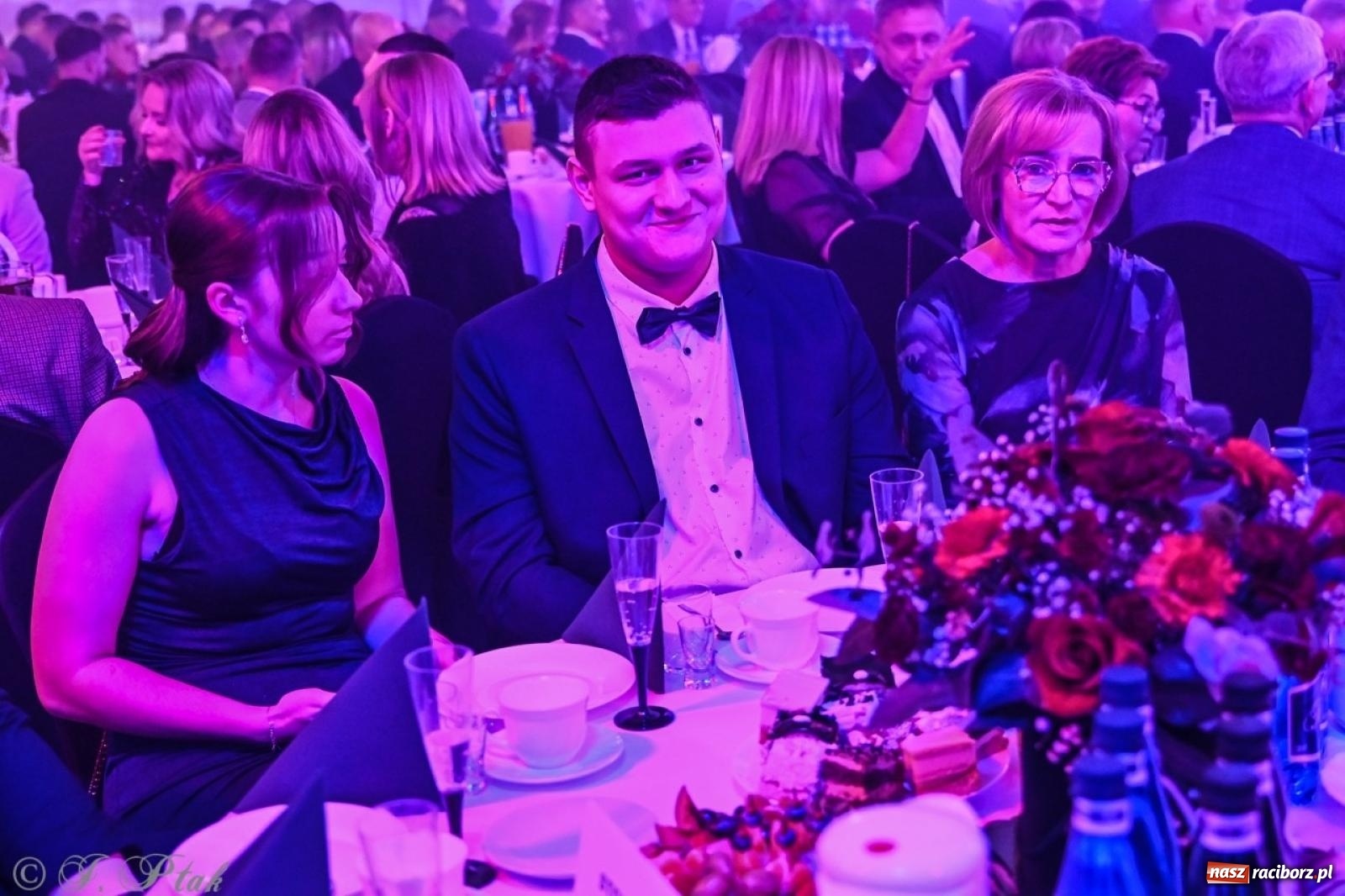 Zdjęcie w galerii na portalu naszraciborz.pl: XIX Gala Przedsiębiorczości w Pietrowicach Wielkich zgromadziła ponad 400 gości wiadomości z regionu