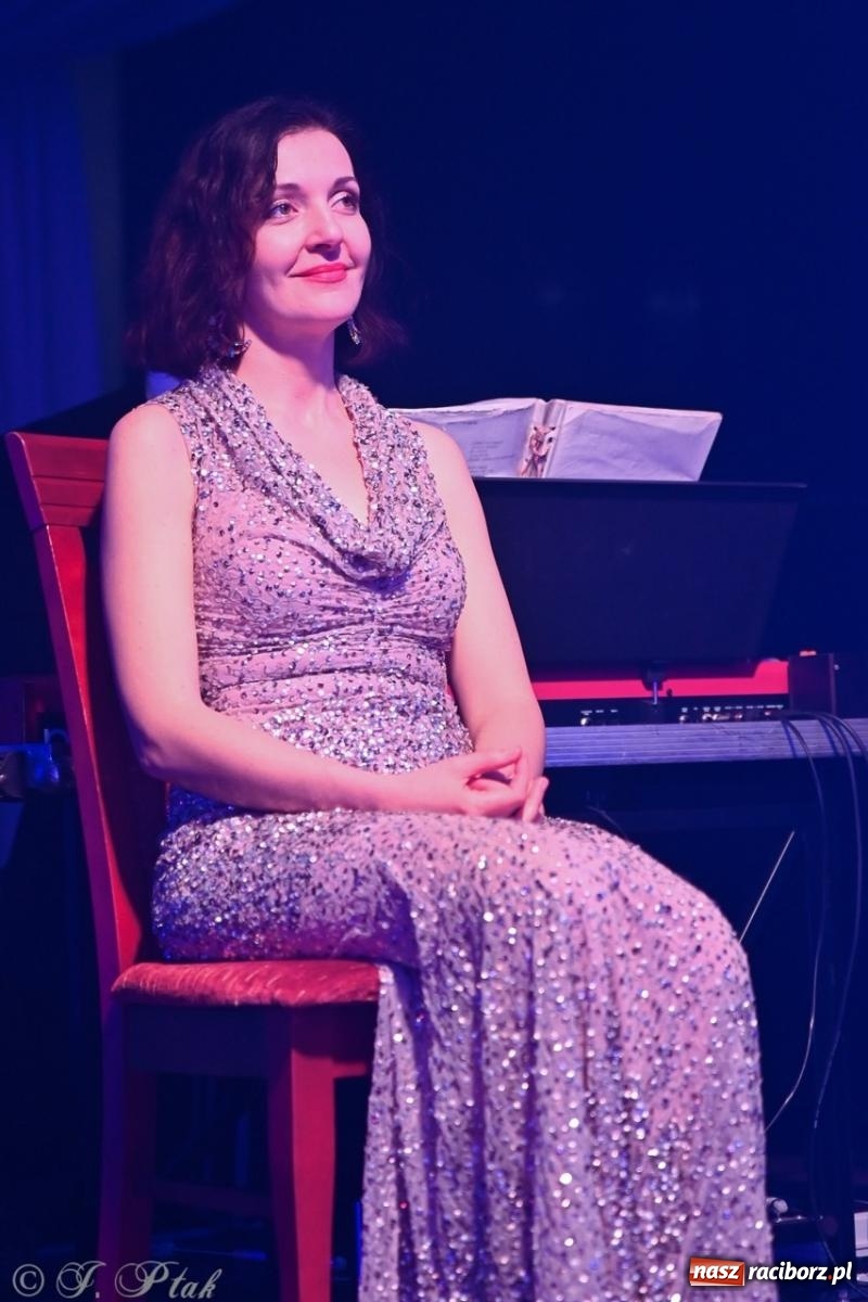 Zdjęcie w galerii na portalu naszraciborz.pl: XIX Gala Przedsiębiorczości w Pietrowicach Wielkich zgromadziła ponad 400 gości wiadomości z regionu