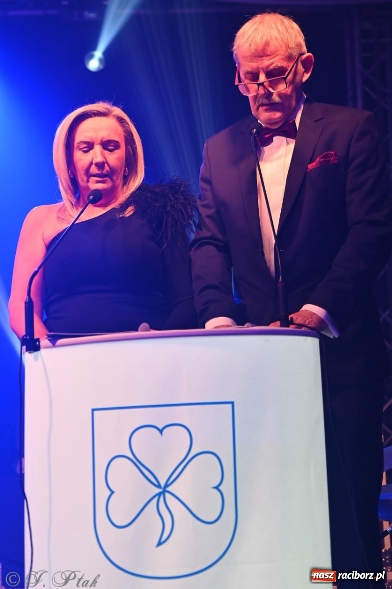 Zdjęcie w galerii na portalu naszraciborz.pl: XIX Gala Przedsiębiorczości w Pietrowicach Wielkich zgromadziła ponad 400 gości wiadomości z regionu