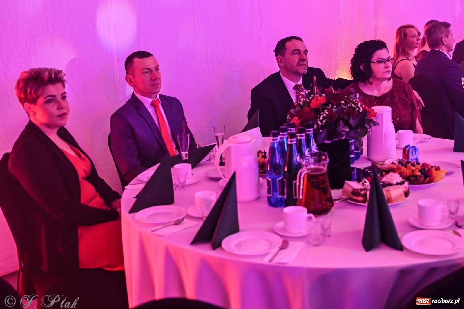 Zdjęcie w galerii na portalu naszraciborz.pl: XIX Gala Przedsiębiorczości w Pietrowicach Wielkich zgromadziła ponad 400 gości wiadomości z regionu