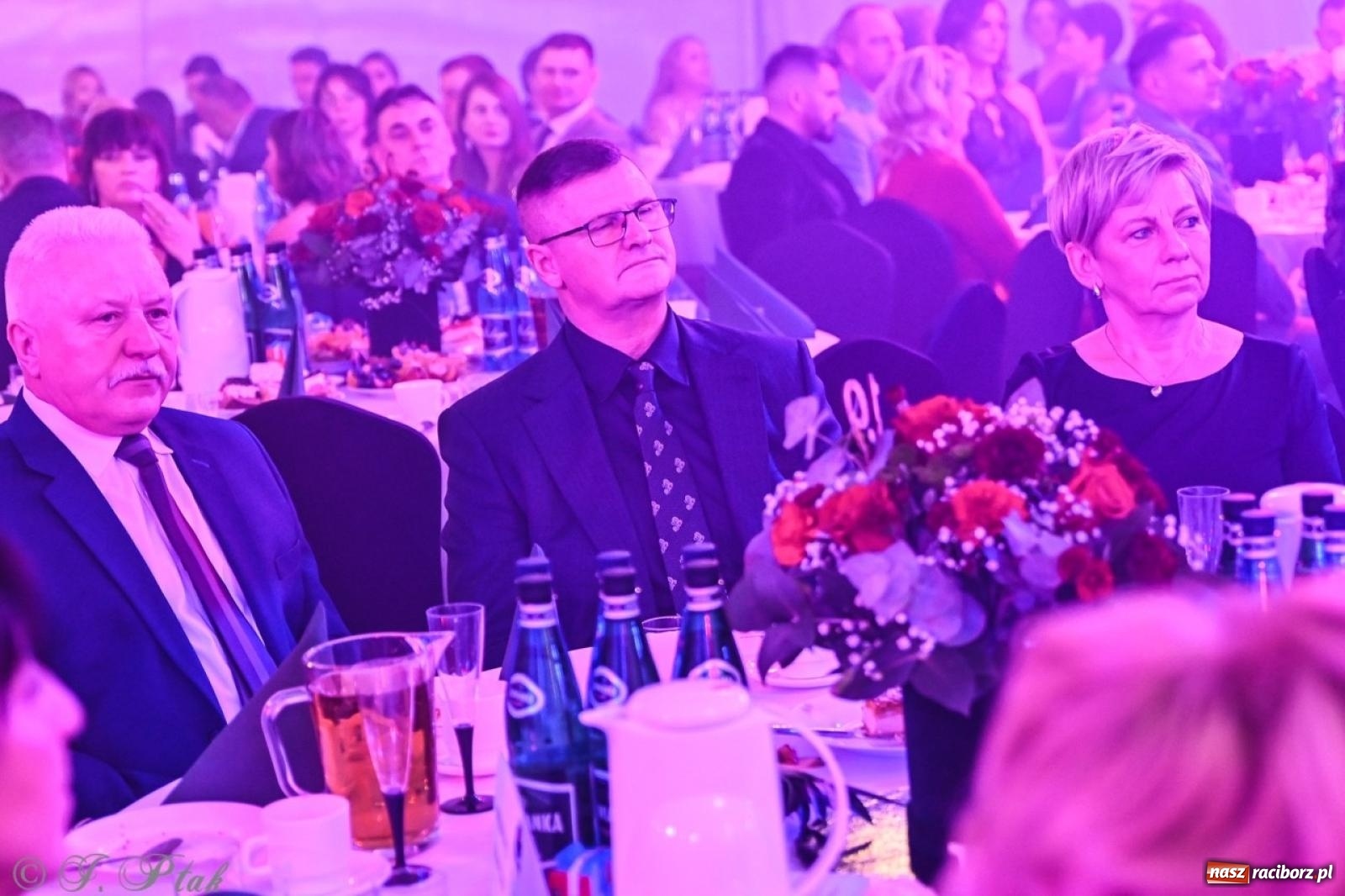 Zdjęcie w galerii na portalu naszraciborz.pl: XIX Gala Przedsiębiorczości w Pietrowicach Wielkich zgromadziła ponad 400 gości wiadomości z regionu