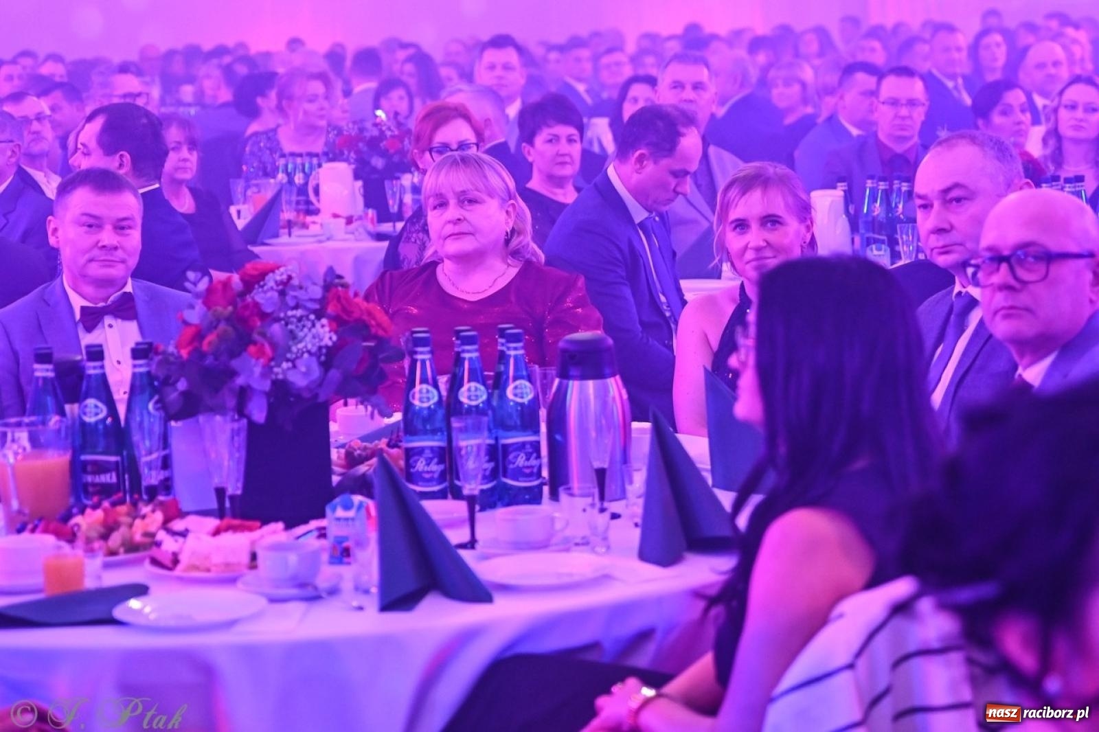 Zdjęcie w galerii na portalu naszraciborz.pl: XIX Gala Przedsiębiorczości w Pietrowicach Wielkich zgromadziła ponad 400 gości wiadomości z regionu