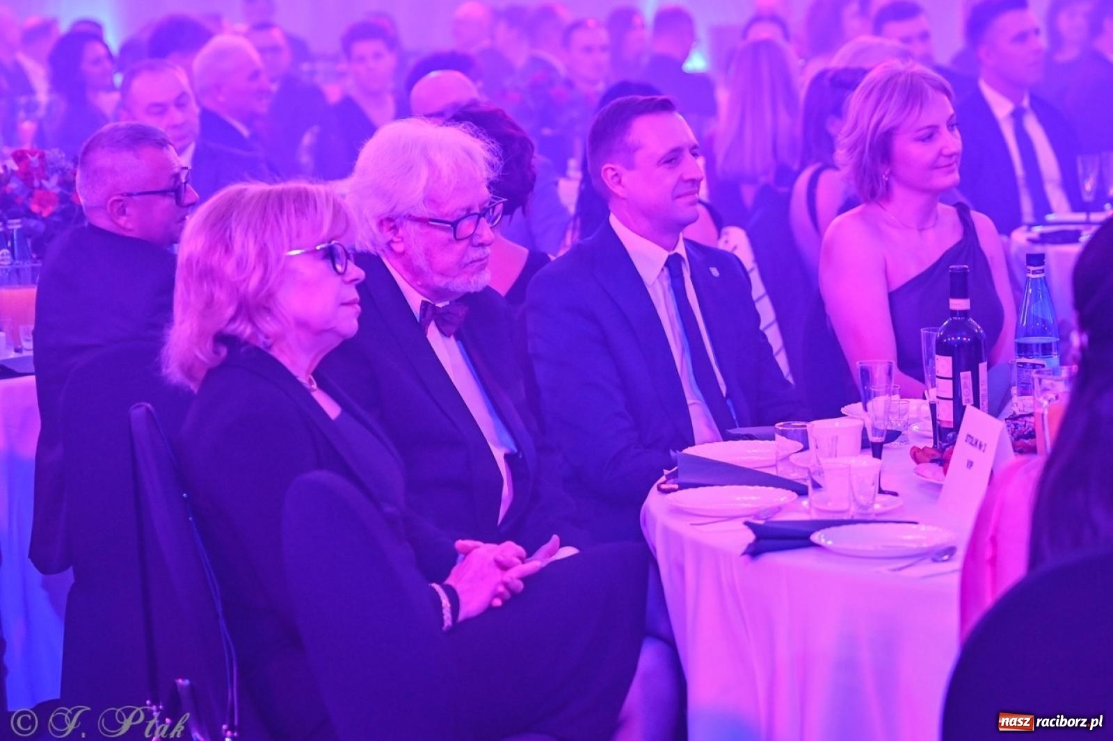 Zdjęcie w galerii na portalu naszraciborz.pl: XIX Gala Przedsiębiorczości w Pietrowicach Wielkich zgromadziła ponad 400 gości wiadomości z regionu