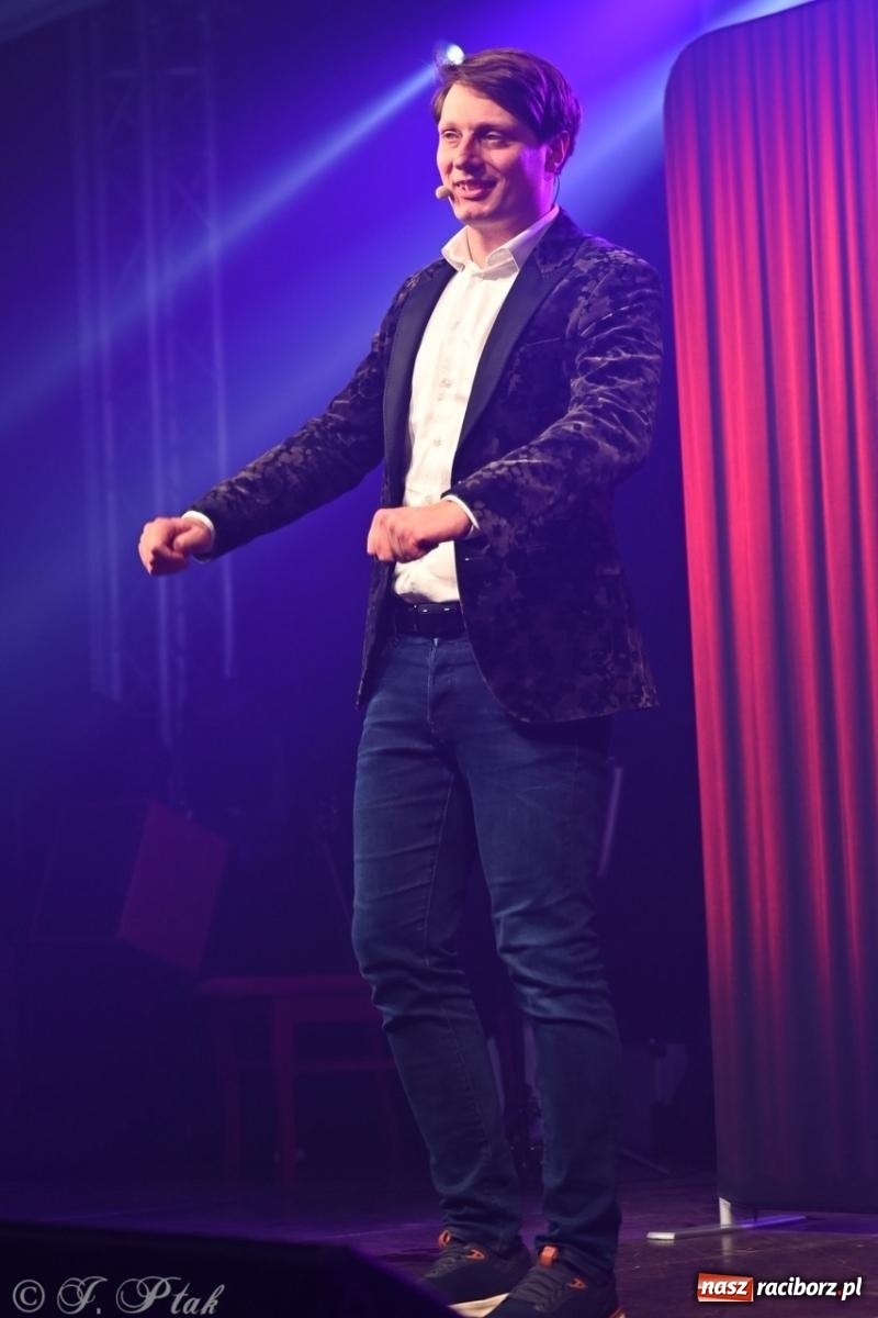 Zdjęcie w galerii na portalu naszraciborz.pl: XIX Gala Przedsiębiorczości w Pietrowicach Wielkich zgromadziła ponad 400 gości wiadomości z regionu