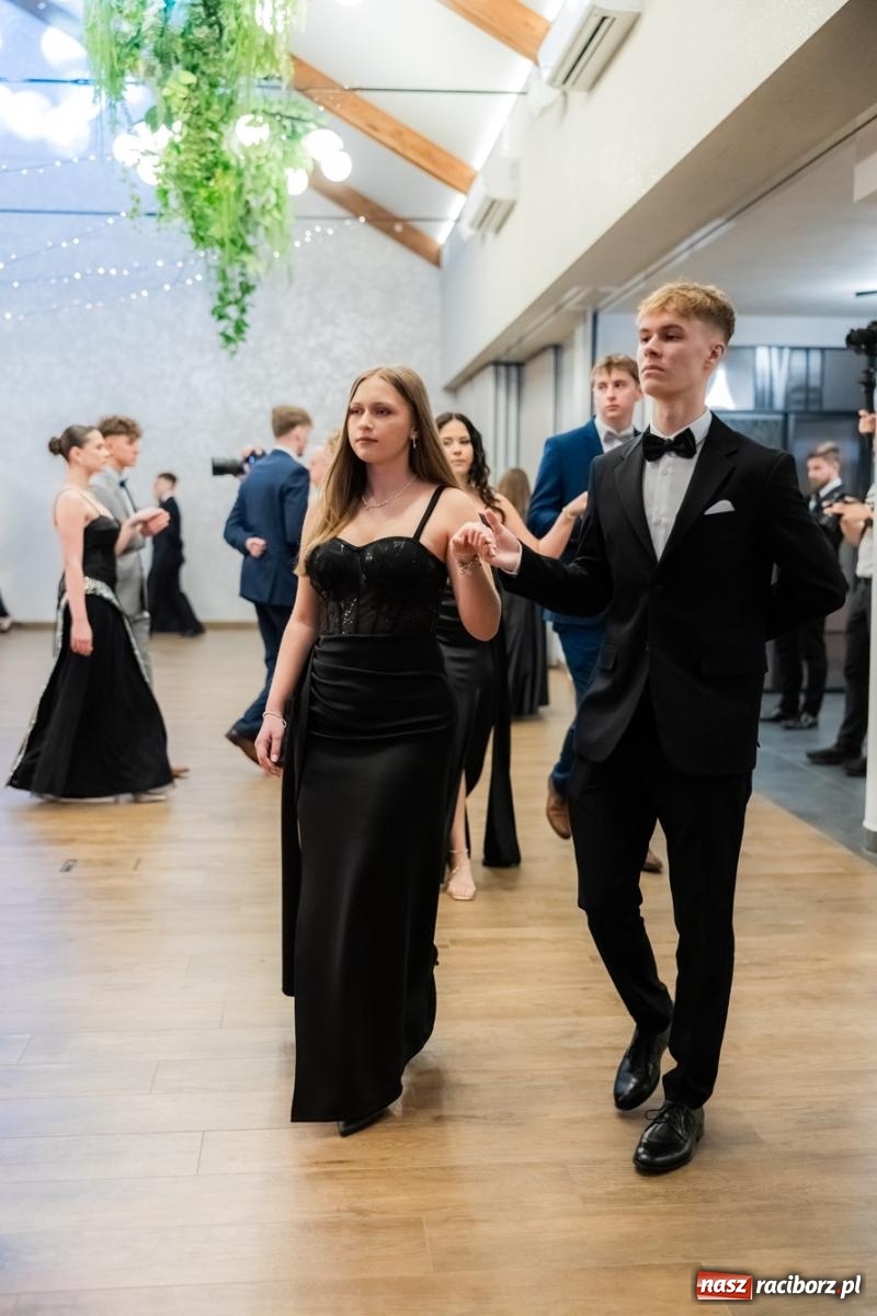 Zdjęcie w galerii na portalu naszraciborz.pl: Ekonomik w Rudym Lesie kończy sezon studniówek w powiecie raciborskim [FOTO i WIDEO] wiadomości z regionu