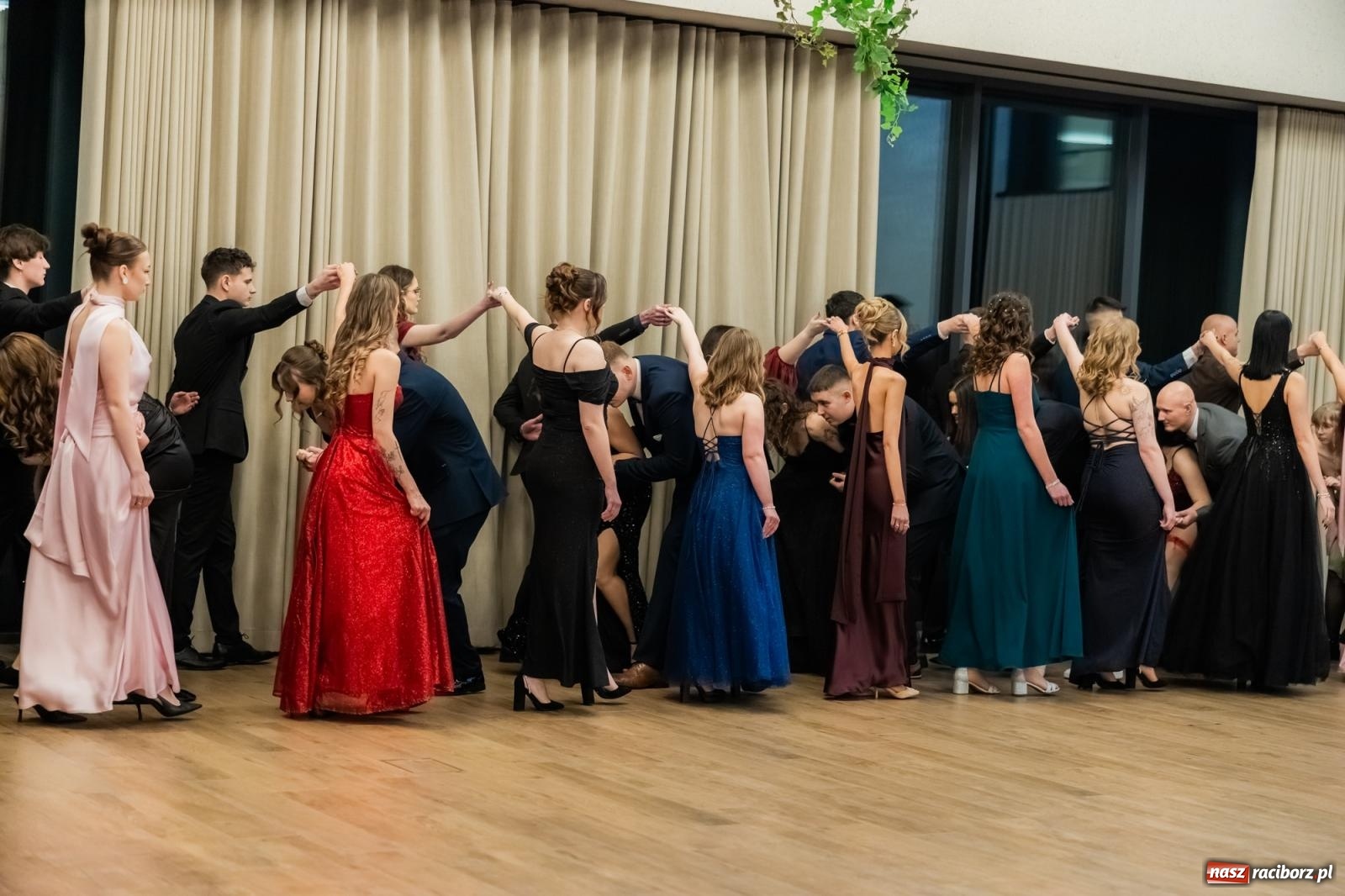 Zdjęcie w galerii na portalu naszraciborz.pl: Ekonomik w Rudym Lesie kończy sezon studniówek w powiecie raciborskim [FOTO i WIDEO] wiadomości z regionu