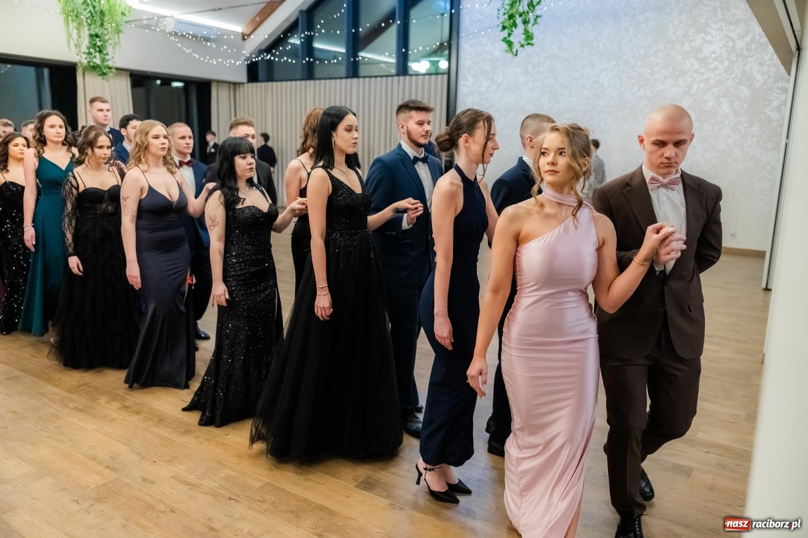 Zdjęcie w galerii na portalu naszraciborz.pl: Ekonomik w Rudym Lesie kończy sezon studniówek w powiecie raciborskim [FOTO i WIDEO] wiadomości z regionu