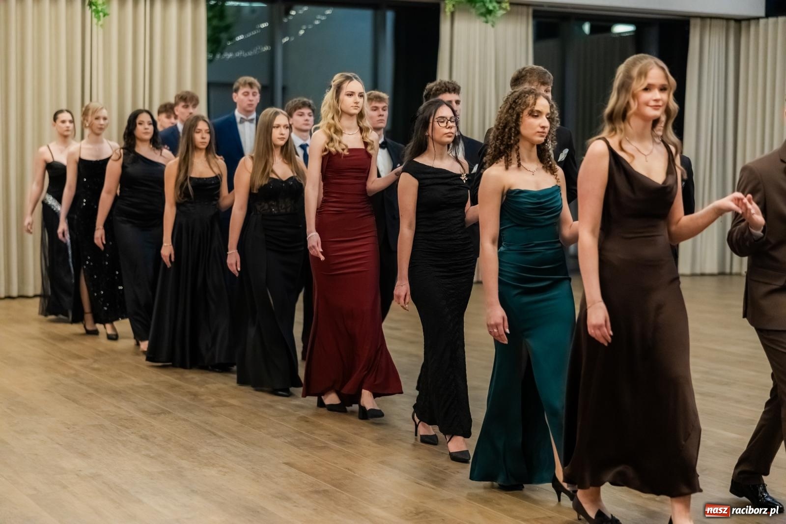 Zdjęcie w galerii na portalu naszraciborz.pl: Ekonomik w Rudym Lesie kończy sezon studniówek w powiecie raciborskim [FOTO i WIDEO] wiadomości z regionu