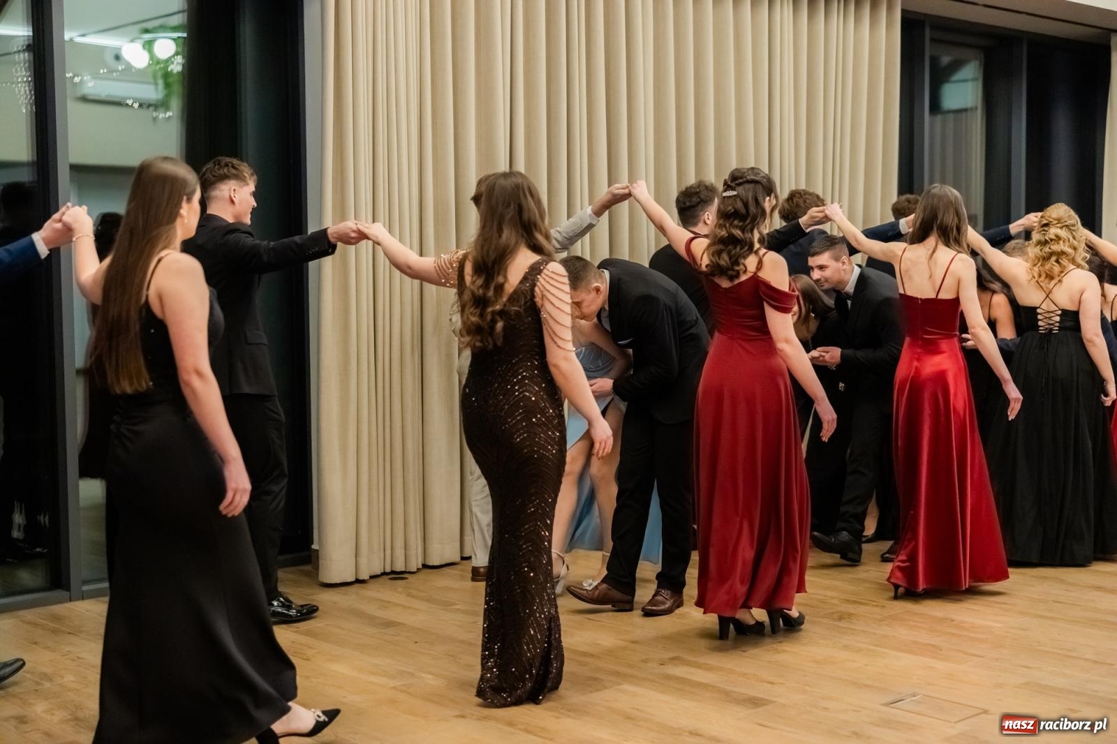 Zdjęcie w galerii na portalu naszraciborz.pl: Ekonomik w Rudym Lesie kończy sezon studniówek w powiecie raciborskim [FOTO i WIDEO] wiadomości z regionu