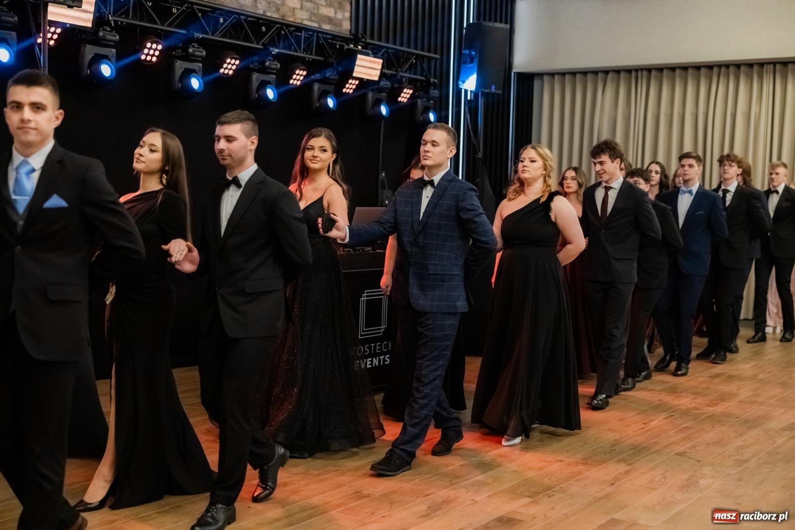 Zdjęcie w galerii na portalu naszraciborz.pl: Ekonomik w Rudym Lesie kończy sezon studniówek w powiecie raciborskim [FOTO i WIDEO] wiadomości z regionu