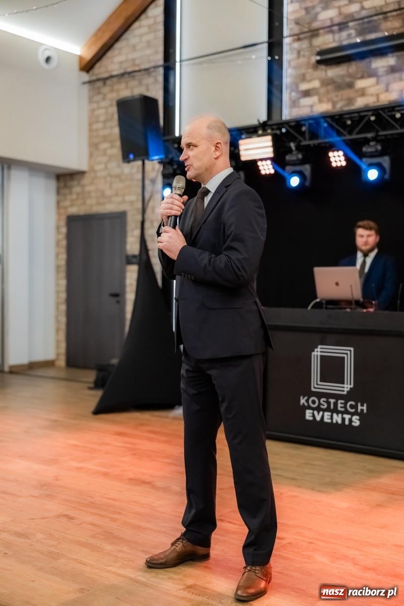 Zdjęcie w galerii na portalu naszraciborz.pl: Ekonomik w Rudym Lesie kończy sezon studniówek w powiecie raciborskim [FOTO i WIDEO] wiadomości z regionu