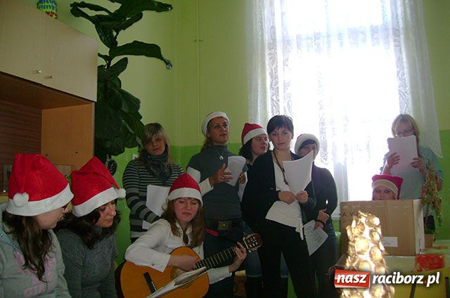 Zdjęcie w galerii na portalu naszraciborz.pl: Pamiętać także po świętach wiadomości z regionu