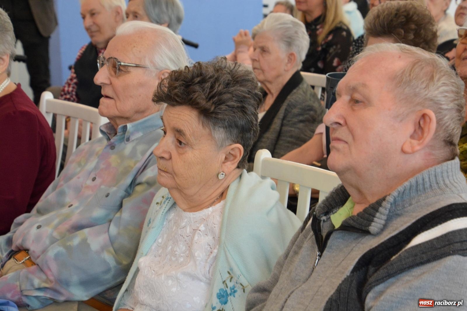 Zdjęcie w galerii na portalu naszraciborz.pl: Złota Jesień w nowym blasku. Wielki finał termomodernizacji w Raciborzu [FOTO i WIDEO] wiadomości z regionu