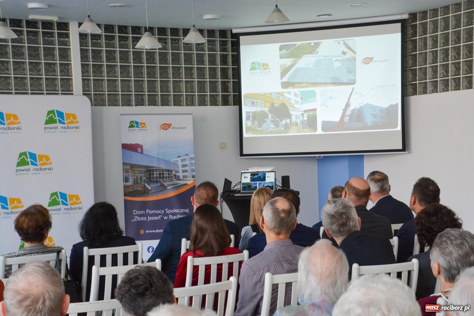Zdjęcie w galerii na portalu naszraciborz.pl: Złota Jesień w nowym blasku. Wielki finał termomodernizacji w Raciborzu [FOTO i WIDEO] wiadomości z regionu