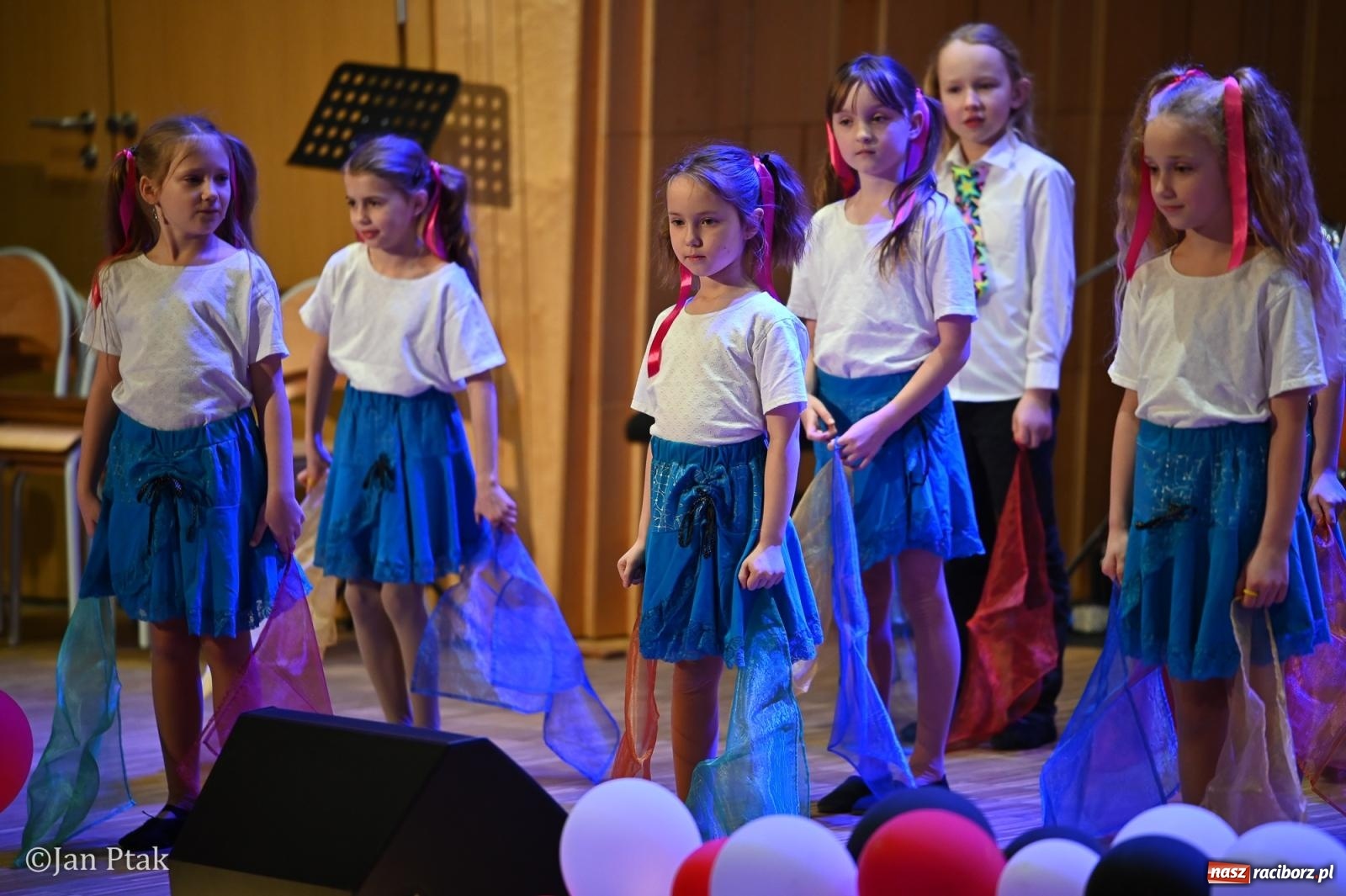 Zdjęcie w galerii na portalu naszraciborz.pl: Koncert karnawałowy w Państwowej Szkole Muzycznej w Raciborzu wiadomości z regionu