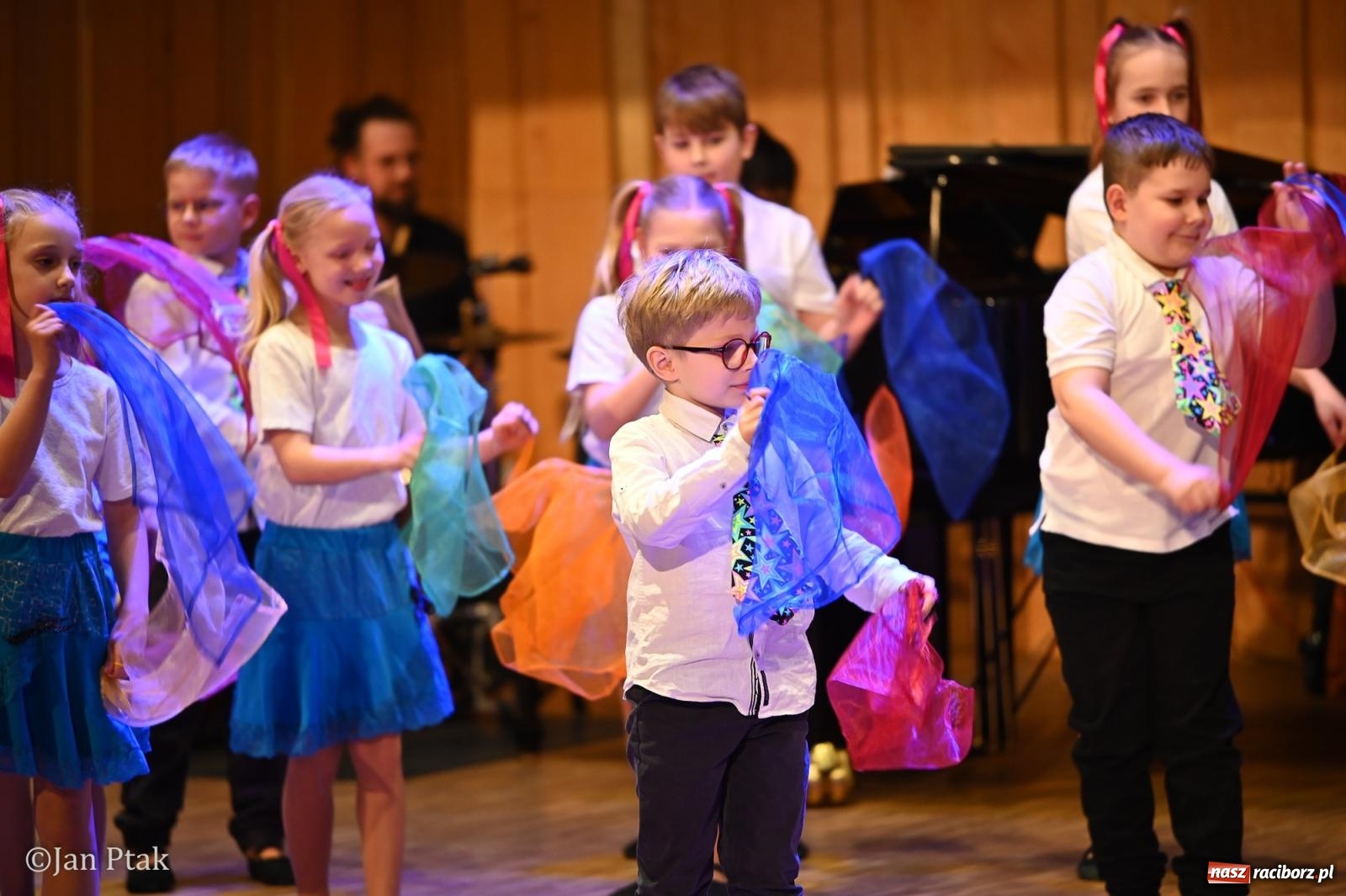 Zdjęcie w galerii na portalu naszraciborz.pl: Koncert karnawałowy w Państwowej Szkole Muzycznej w Raciborzu wiadomości z regionu