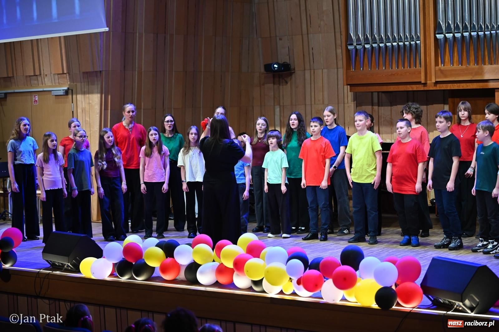 Zdjęcie w galerii na portalu naszraciborz.pl: Koncert karnawałowy w Państwowej Szkole Muzycznej w Raciborzu wiadomości z regionu