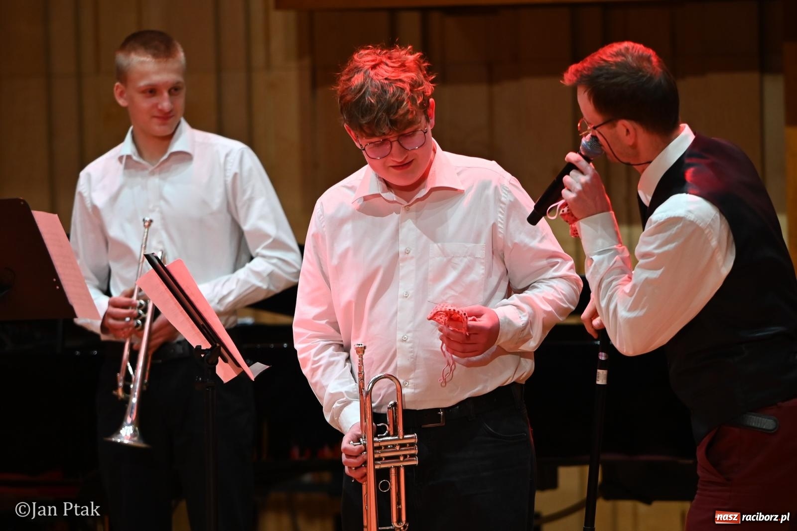 Zdjęcie w galerii na portalu naszraciborz.pl: Koncert karnawałowy w Państwowej Szkole Muzycznej w Raciborzu wiadomości z regionu