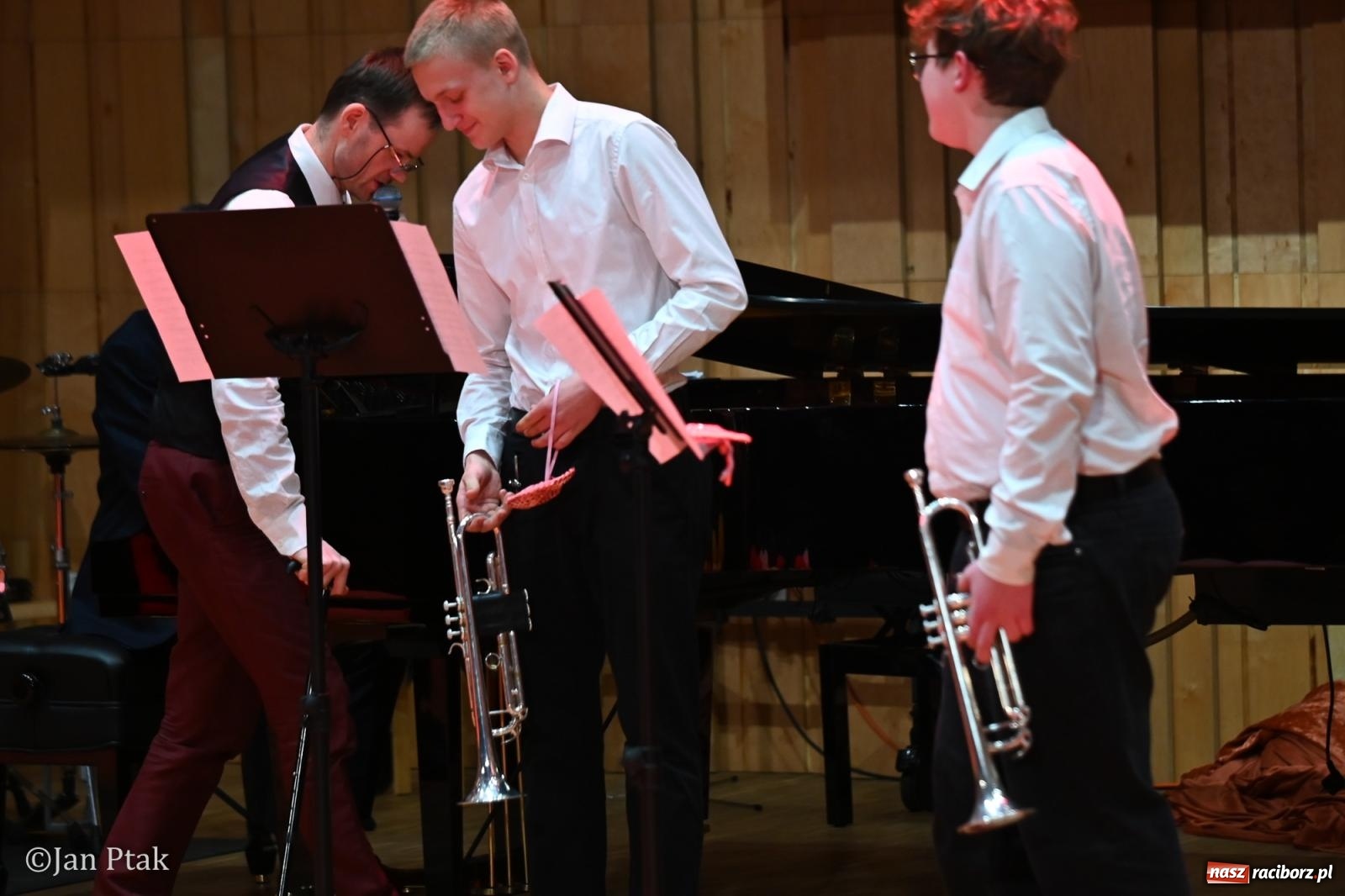 Zdjęcie w galerii na portalu naszraciborz.pl: Koncert karnawałowy w Państwowej Szkole Muzycznej w Raciborzu wiadomości z regionu