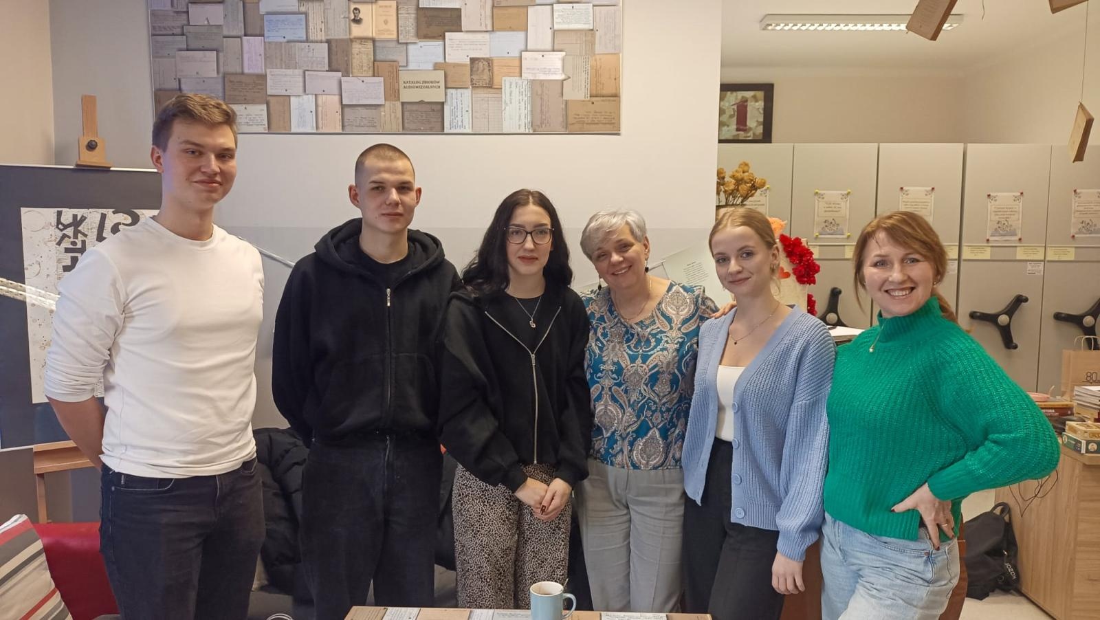 Zdjęcie w galerii na portalu naszraciborz.pl: Warsztaty dziennikarskie w raciborskim Kasprowiczu wiadomości z regionu