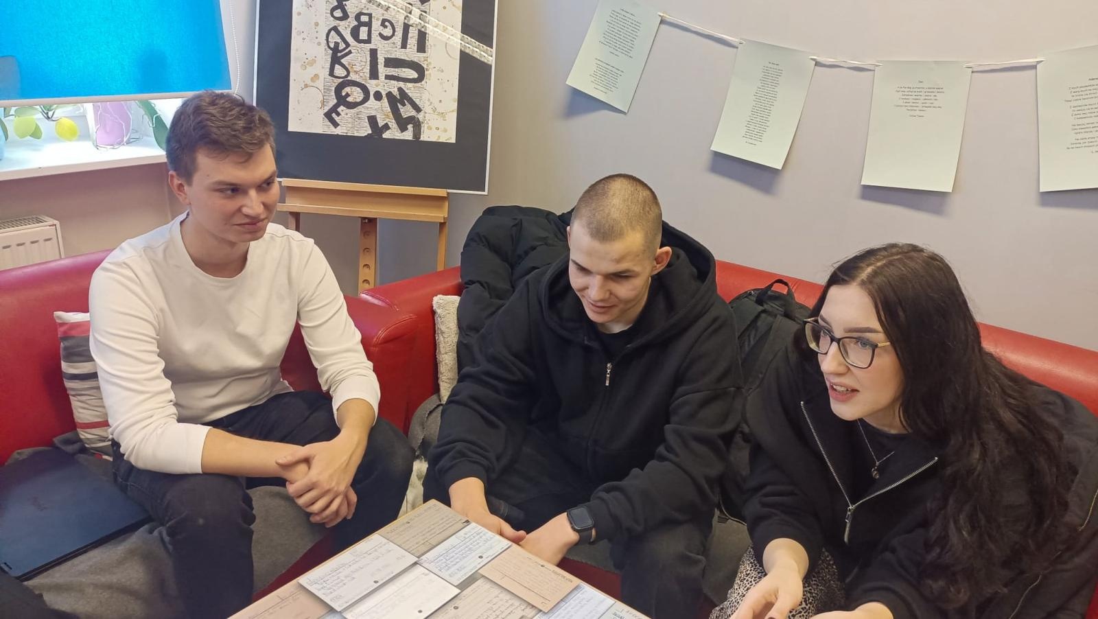 Zdjęcie w galerii na portalu naszraciborz.pl: Warsztaty dziennikarskie w raciborskim Kasprowiczu wiadomości z regionu