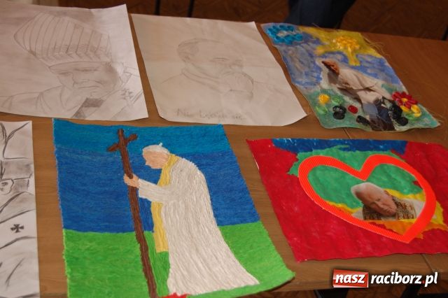 Zdjęcie w galerii na portalu naszraciborz.pl: XI Festiwal Kultury Powiatowej Branice 2011 wiadomości z regionu