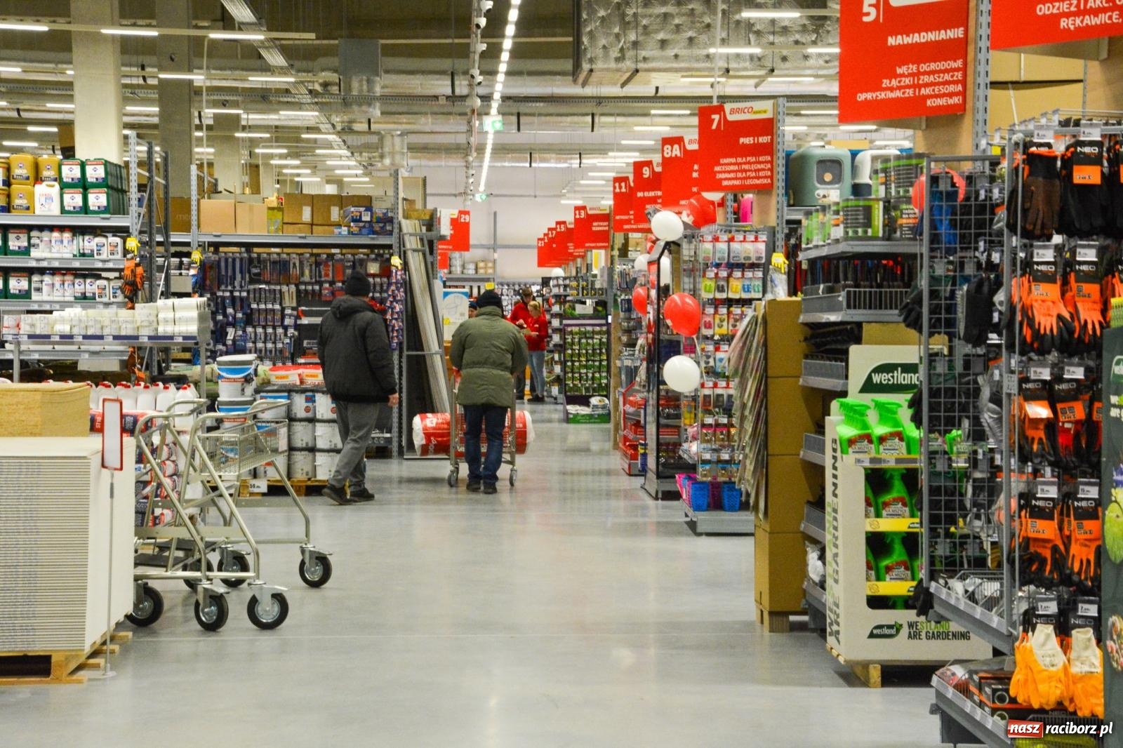 Zdjęcie w galerii na portalu naszraciborz.pl: Bricomarché rozszerza sieć o Racibórz. Dziś otwarto sklep przy Opawskiej wiadomości z regionu