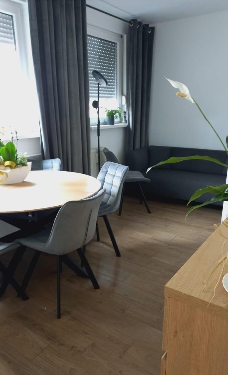 Zdjęcie w galerii na portalu naszraciborz.pl: Drogowskaz i komisja alkoholowa w nowej siedzibie w Raciborzu wiadomości z regionu