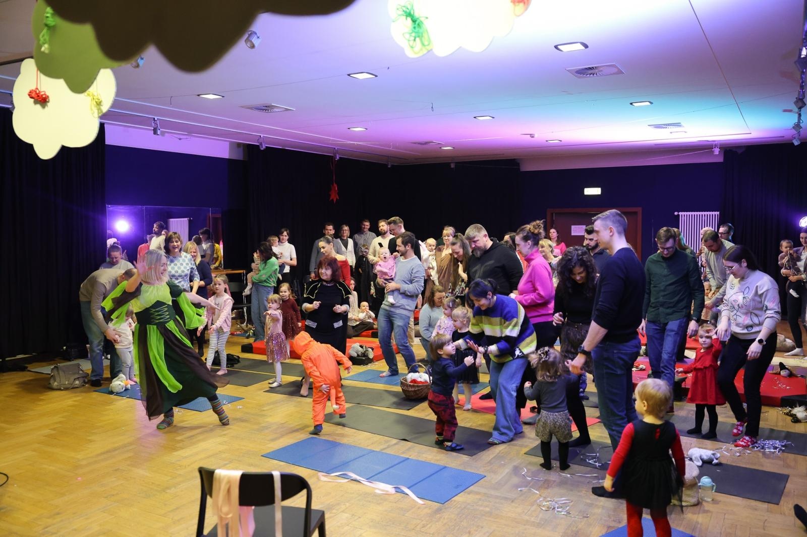 Zdjęcie w galerii na portalu naszraciborz.pl: Za nami Calineczka, przed nami Złota Rybka. Maluchy w Krainie Dźwięku zapraszają na niedzielny koncert wiadomości z regionu