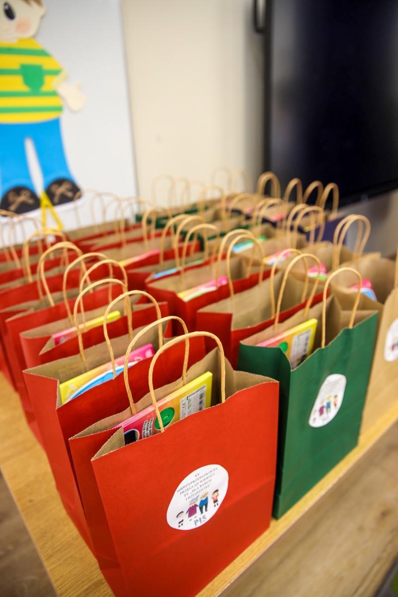 Zdjęcie w galerii na portalu naszraciborz.pl: XX Przegląd Wierszy dla Babusi i Dziadziusia w Przedszkolu nr 15 wiadomości z regionu