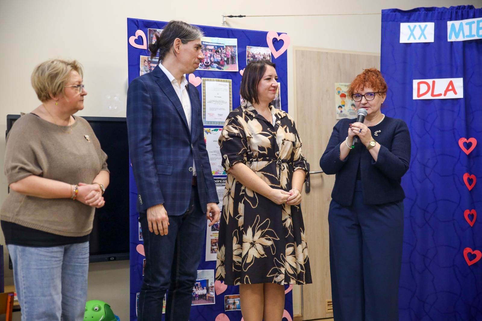 Zdjęcie w galerii na portalu naszraciborz.pl: XX Przegląd Wierszy dla Babusi i Dziadziusia w Przedszkolu nr 15 wiadomości z regionu