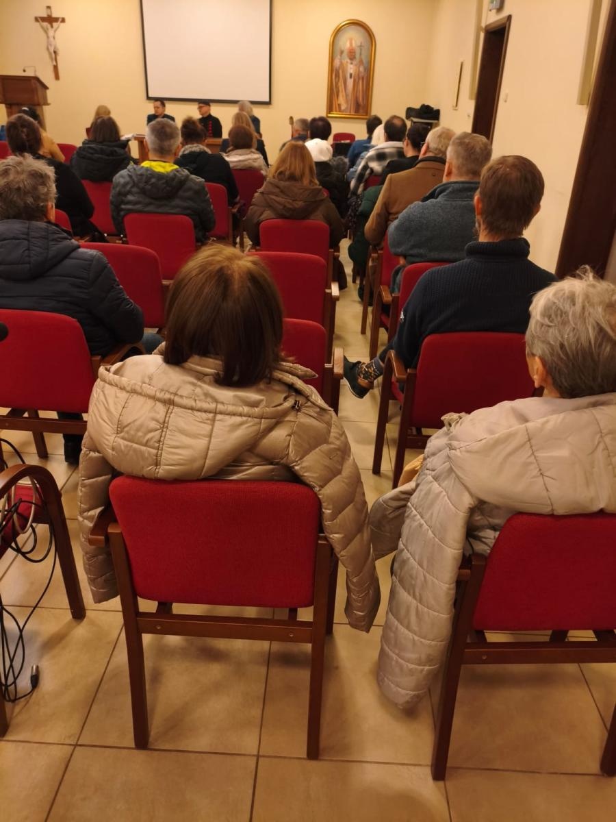 Zdjęcie w galerii na portalu naszraciborz.pl: Premiera serii o Juliuszu Rogerze w Rudach wiadomości z regionu