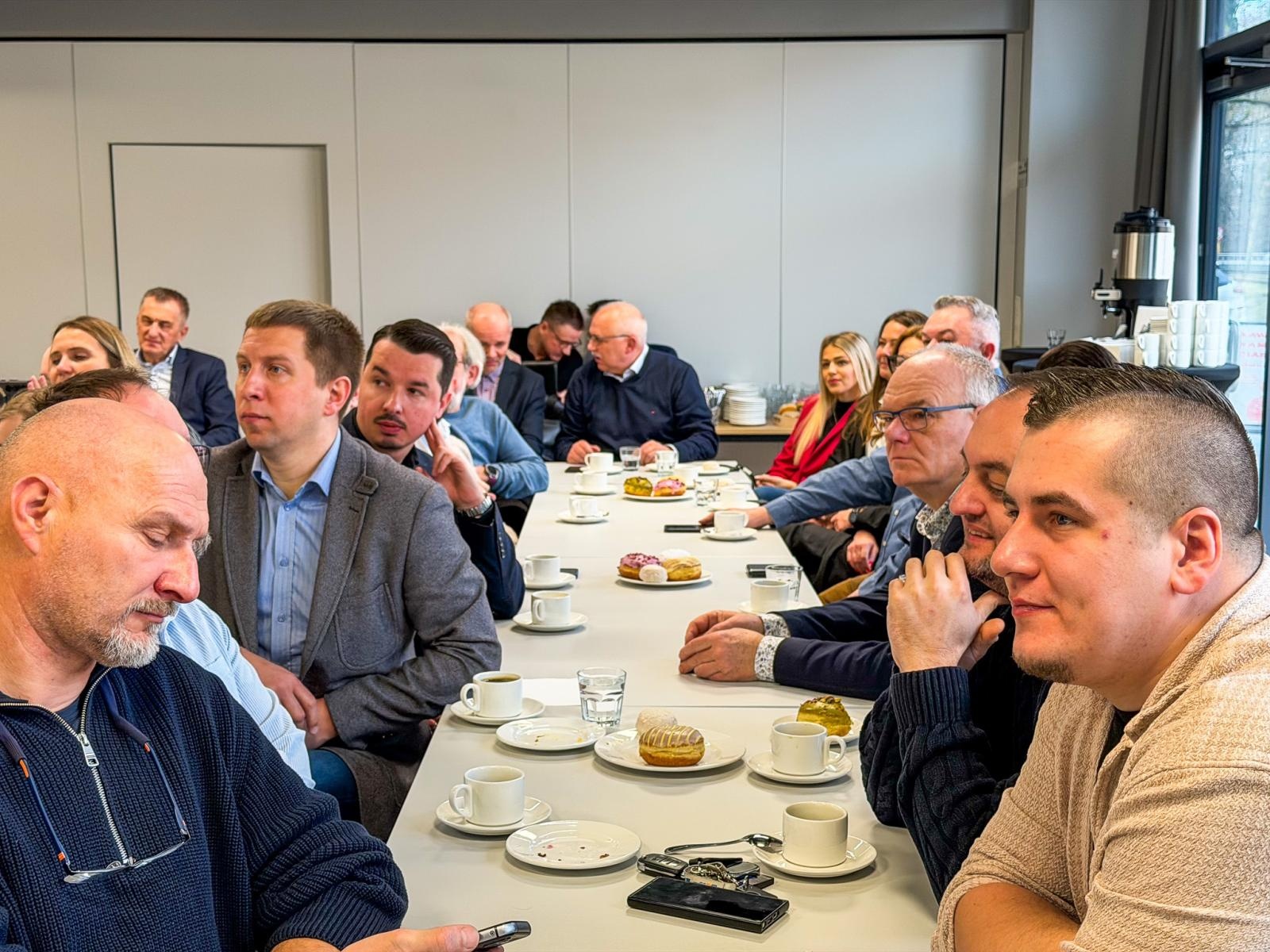 Zdjęcie w galerii na portalu naszraciborz.pl: Śniadanie biznesowe w Urban Labie. Samorząd i przedsiębiorcy o współpracy i inwestycjach wiadomości z regionu