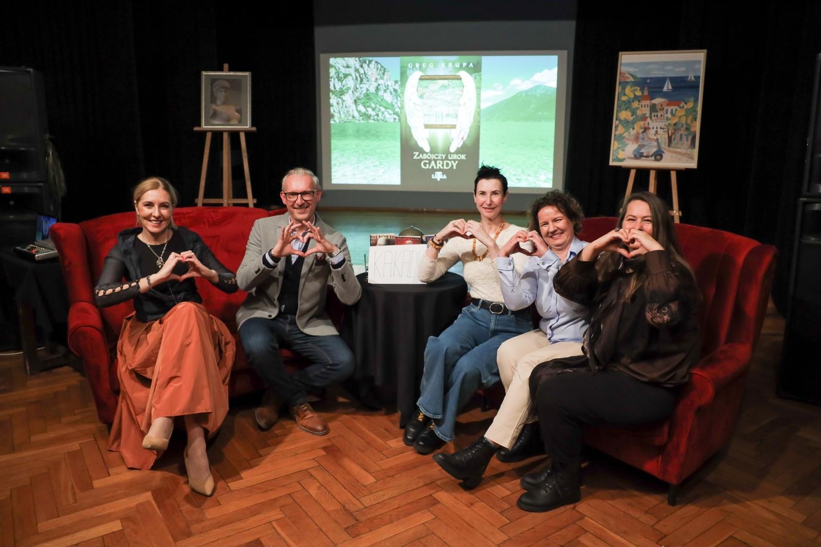 Zdjęcie w galerii na portalu naszraciborz.pl: Dan Brown historii sztuki – spotkanie w Punkt z Grzegorzem Krupą wiadomości z regionu