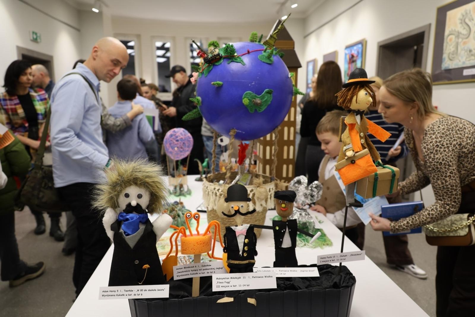 Zdjęcie w galerii na portalu naszraciborz.pl: Nie trać czasu w ferie! Przygotuj się do bibliotecznych konkursów wiadomości z regionu