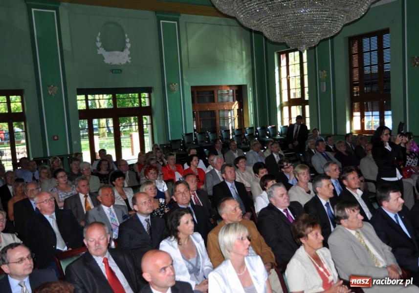 Zdjęcie w galerii na portalu naszraciborz.pl: Filary rozdane. Jesteśmy jak pnioki wiadomości z regionu